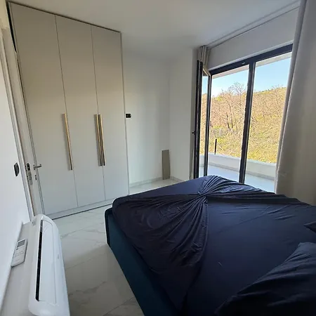 Riviera Boutique Daire Shëngjin